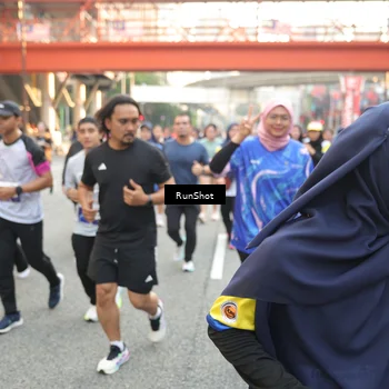 Runner Photo 4674512