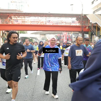 Runner Photo 4674537