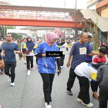 Runner Photo 4674545
