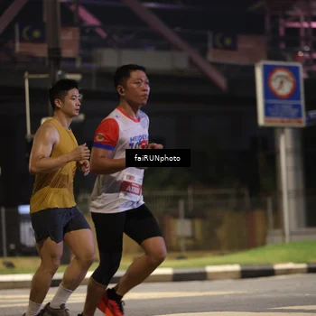 Runner Photo 4674581