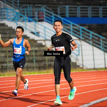 Runner Photo 4674599
