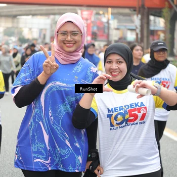 Runner Photo 4674734