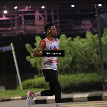 Runner Photo 4674885