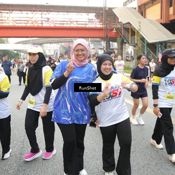 Runner Photo 4674914