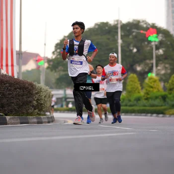 Runner Photo 4674916