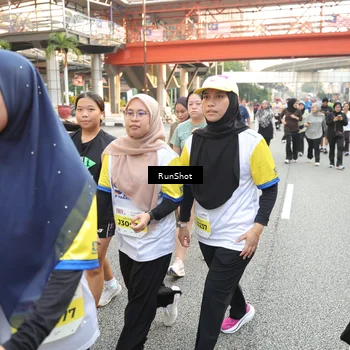 Runner Photo 4674937