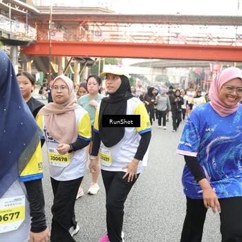 Runner Photo 4674956