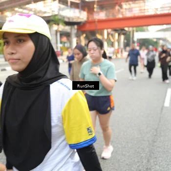 Runner Photo 4675011