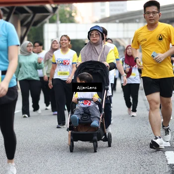 Runner Photo 4675023