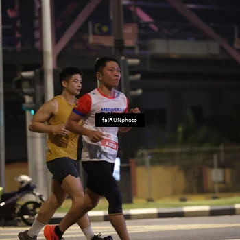Runner Photo 4675032