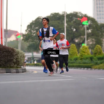 Runner Photo 4675076