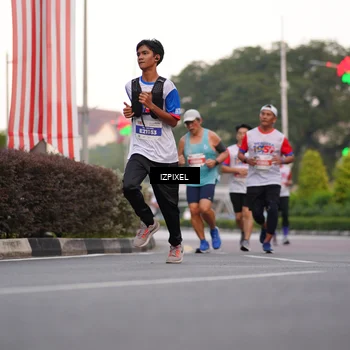 Runner Photo 4675098