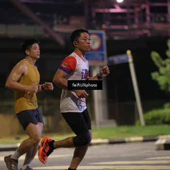 Runner Photo 4675104