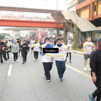 Runner Photo 4675134