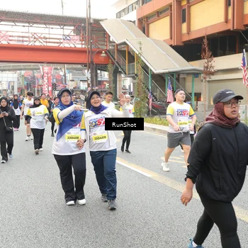 Runner Photo 4675165