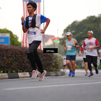 Runner Photo 4675171