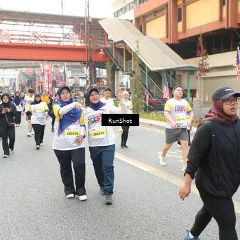 Runner Photo 4675244