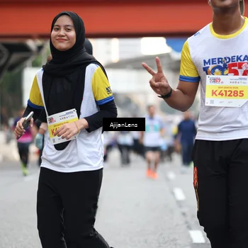 Runner Photo 4675246