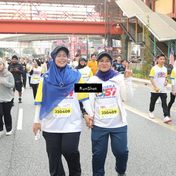 Runner Photo 4675253