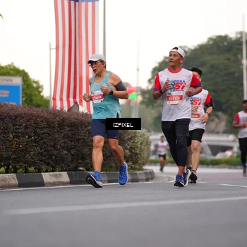 Runner Photo 4675297