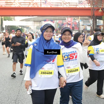 Runner Photo 4675356