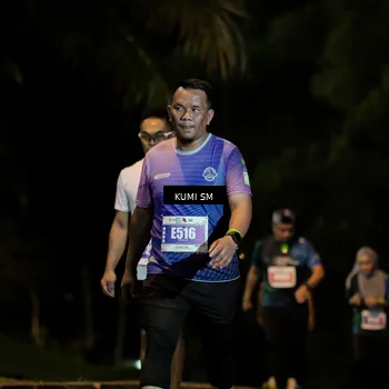 Runner Photo 4675375