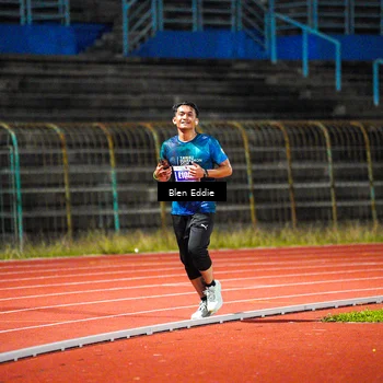 Runner Photo 4675413