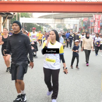 Runner Photo 4675459
