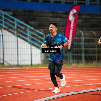 Runner Photo 4675465