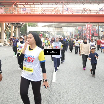 Runner Photo 4675477