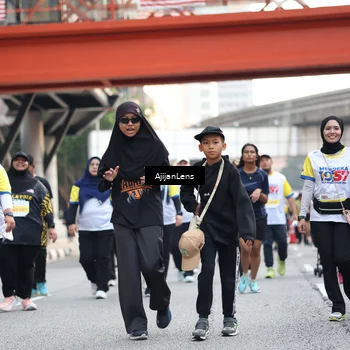 Runner Photo 4675483