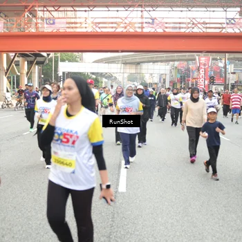Runner Photo 4675489