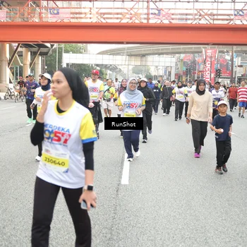 Runner Photo 4675504