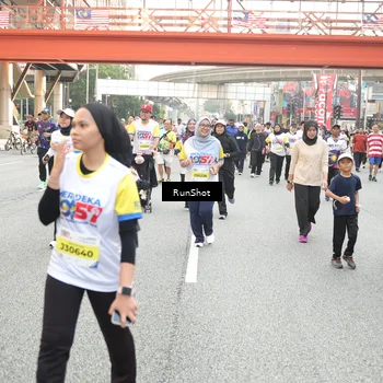 Runner Photo 4675520