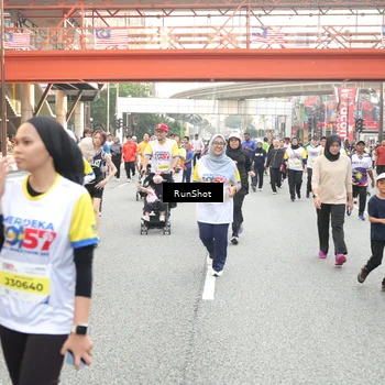 Runner Photo 4675538