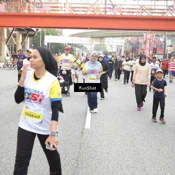 Runner Photo 4675553