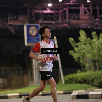 Runner Photo 4675568