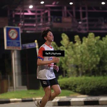 Runner Photo 4675592