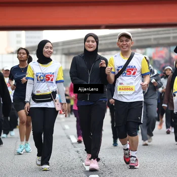 Runner Photo 4675608