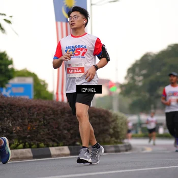 Runner Photo 4675646