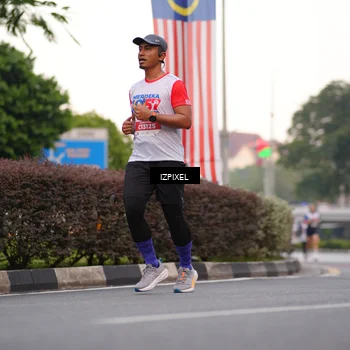 Runner Photo 4675660
