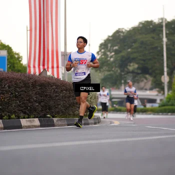 Runner Photo 4675672
