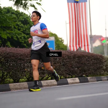 Runner Photo 4675681