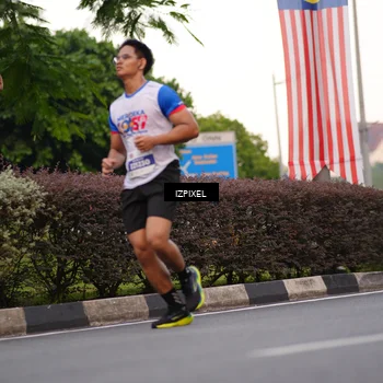 Runner Photo 4675689