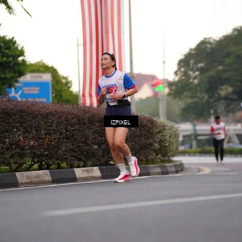 Runner Photo 4675703