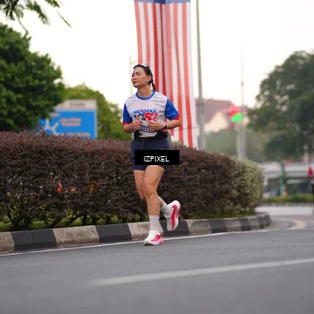 Runner Photo 4675724