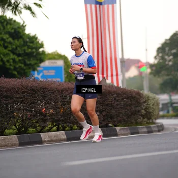 Runner Photo 4675728