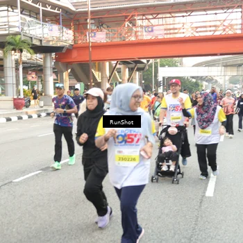 Runner Photo 4675729