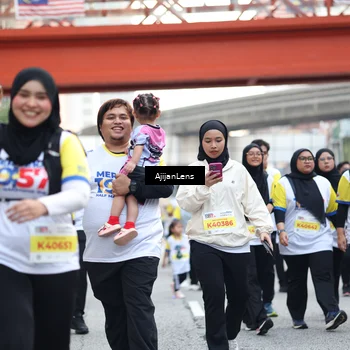 Runner Photo 4675747