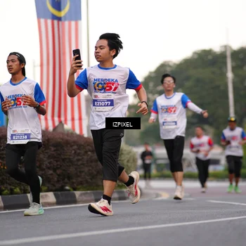 Runner Photo 4675791